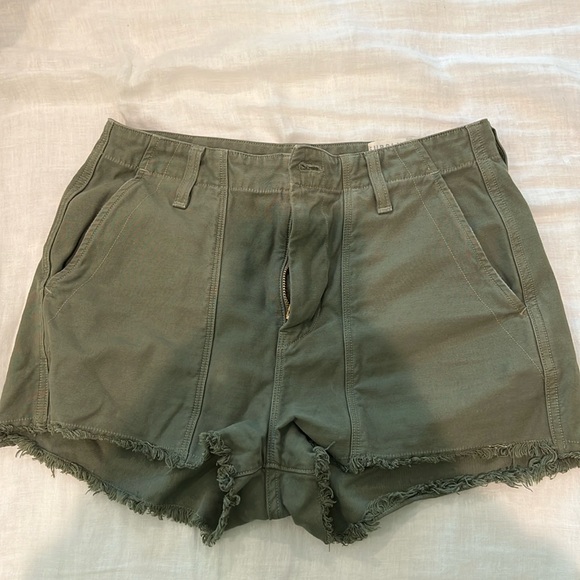 Citizens Green Shorts - Picture 1 of 4
